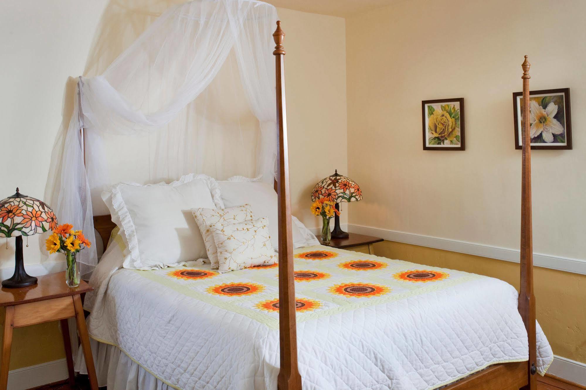 Historic Smithton Inn 에프라타 외부 사진